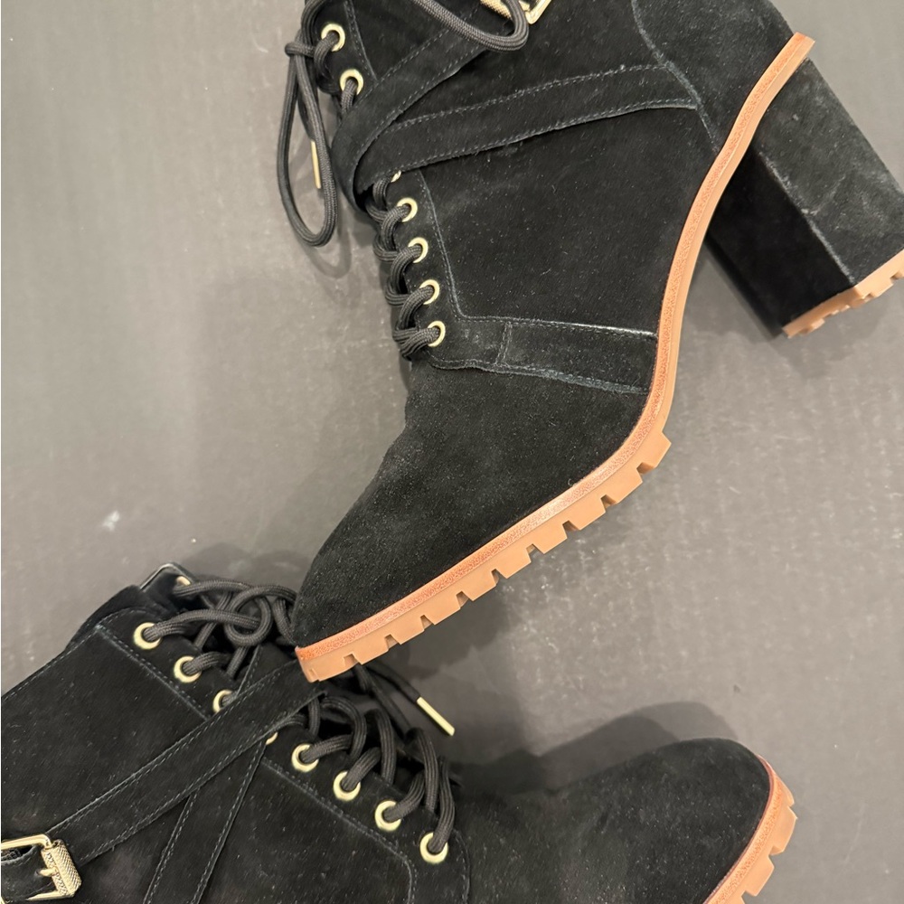 White House Black Market Black Ankle Boots with Buckle Size 10 - Picture 4 of 4